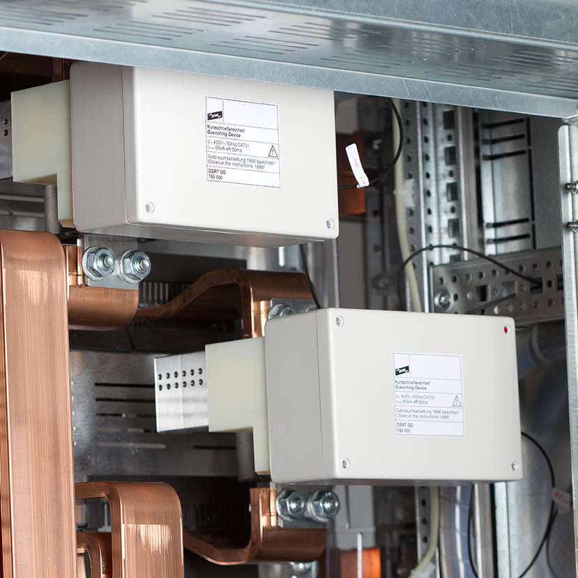 Active arc fault protection