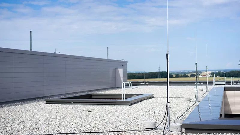 HVI conductor on the flat rooftop of the hospital in Ingolstadt